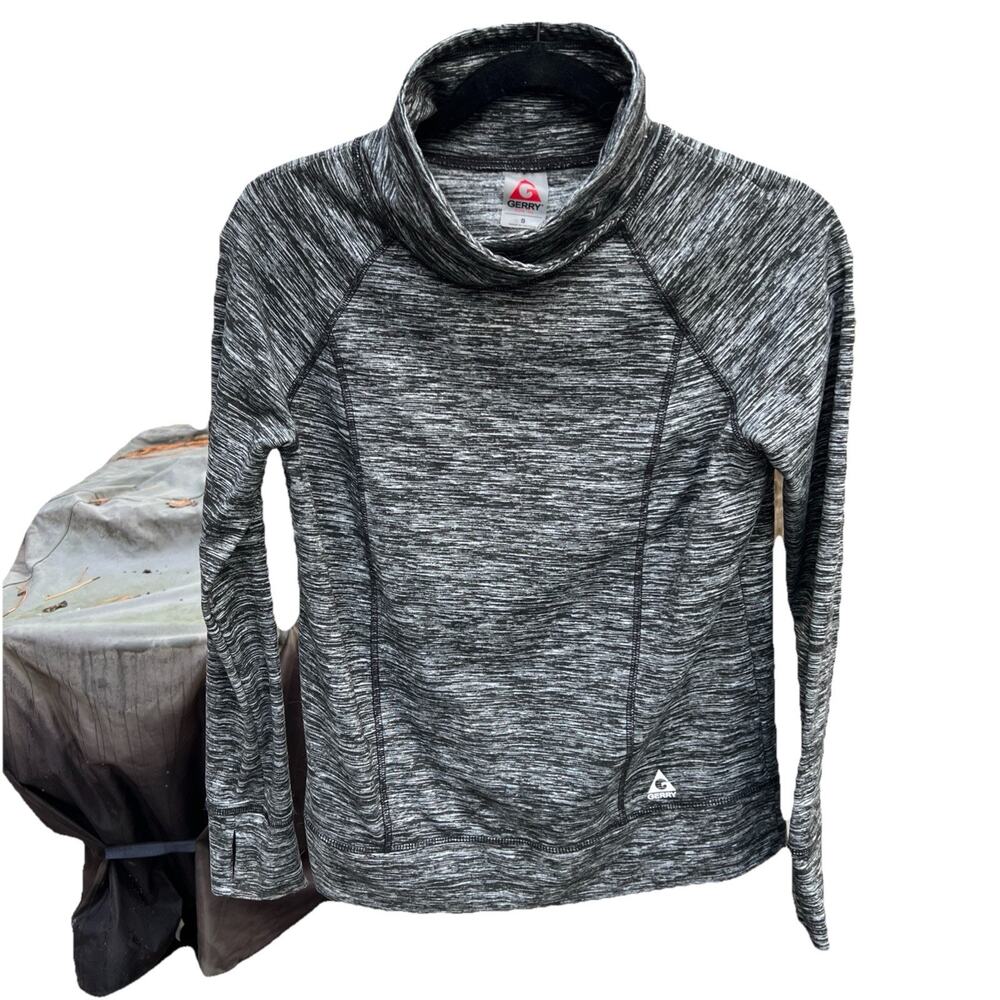 Women's Gerry Athletic TOP SMALL Gray Long sleeve Thumb Holes Workout GorpCorp